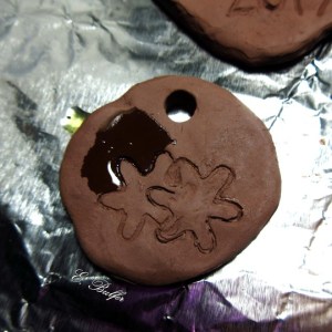 oil absorbing signed